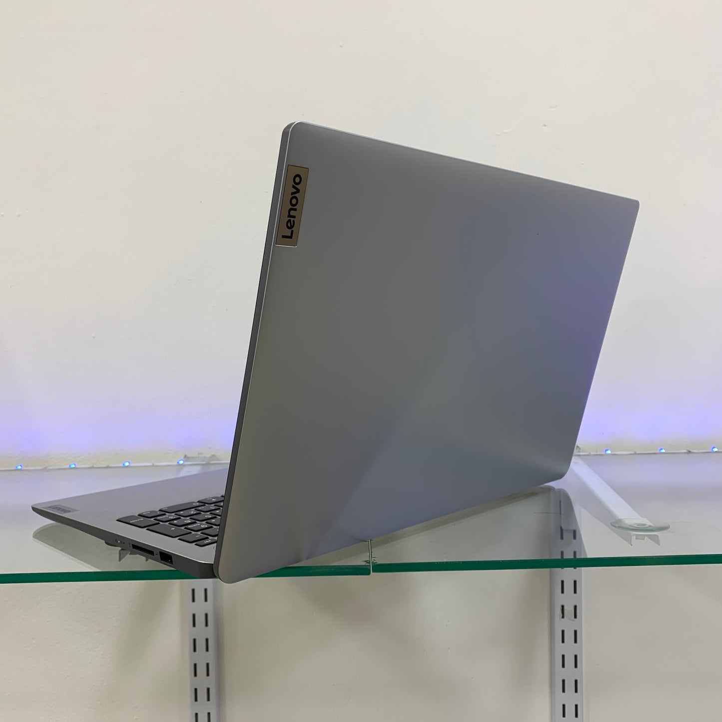 🔥 Lenovo Ideapad 1 Rendimiento y Estilo en un Solo Dispositivo 🔥